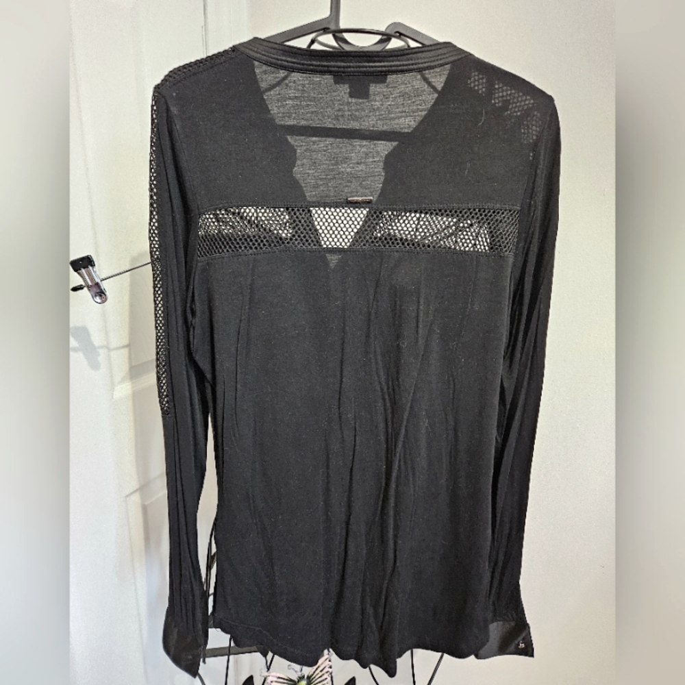 Mesh button shirt - Picture 2 of 5